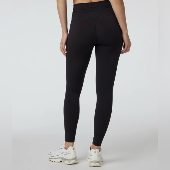 Vuori Daily Legging - Black - Picture 3 of 5